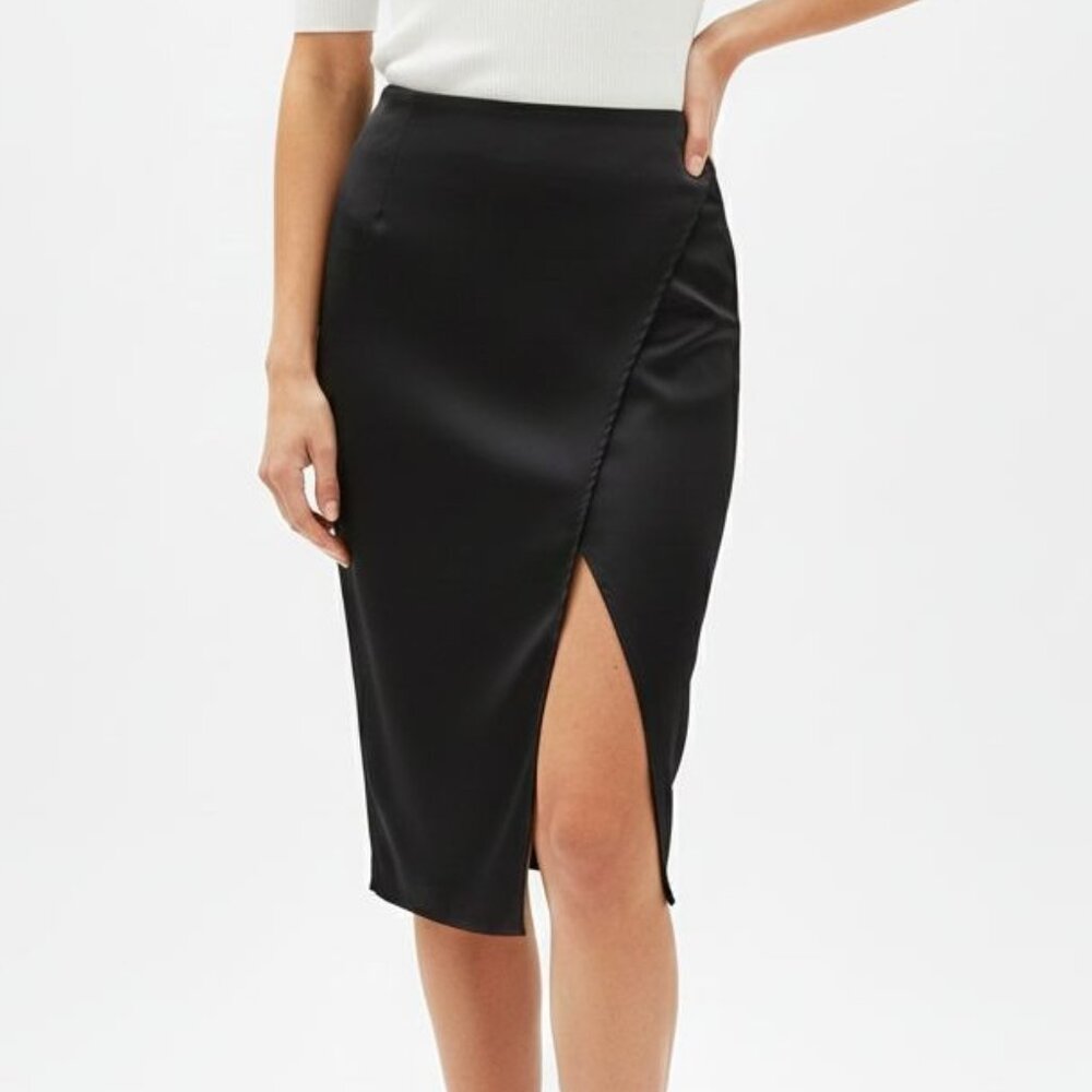Rachel Zoe Women's Asymmetrical knee length Skirt, size small
